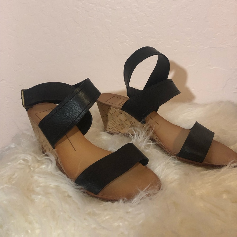 Dolce Vita black strap sandals